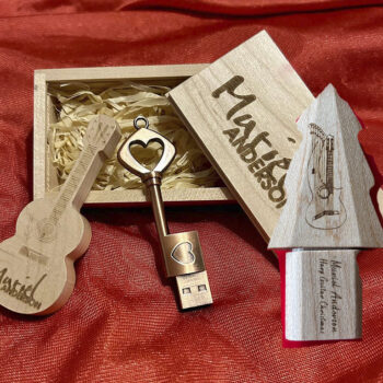 Complete Set USBs plus Christmas USB